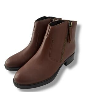 NEW Easy Spirit Brown Booties Size 5.5 Western Low Ankle Boot Faux Leather NWOT